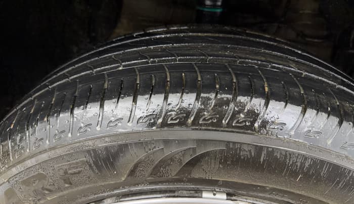 2025 Maruti BREZZA VXI S-CNG, CNG, Manual, 19,324 km, Right Front Tyre Tread