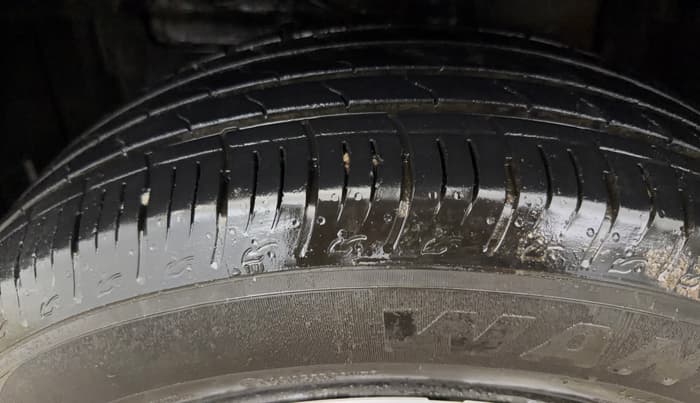 2025 Maruti BREZZA VXI S-CNG, CNG, Manual, 19,324 km, Left Front Tyre Tread
