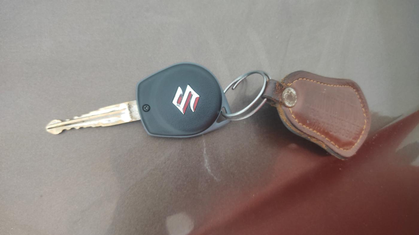 2013 Maruti Wagon R 1.0 VXI, Petrol, Manual, 1,37,945 km, Key Close Up