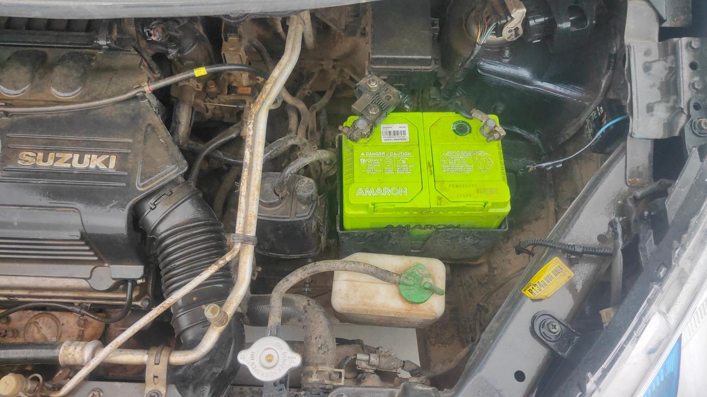 2013 Maruti Wagon R 1.0 VXI, Petrol, Manual, 1,37,945 km, Engine View - Left