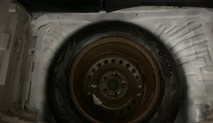 2021 Mahindra XUV300 W4 1.5 DIESEL, Diesel, Manual, 25,791 km, Spare Tyre