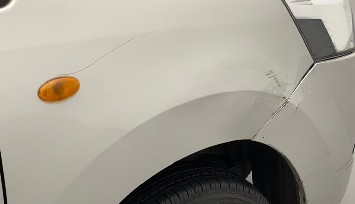 2011 Maruti Wagon R 1.0 LXI, Petrol, Manual, 52,694 km, Right fender - Slightly dented