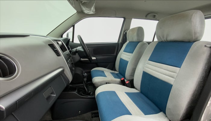 2011 Maruti Wagon R 1.0 LXI, Petrol, Manual, 52,694 km, Right Side Front Door Cabin