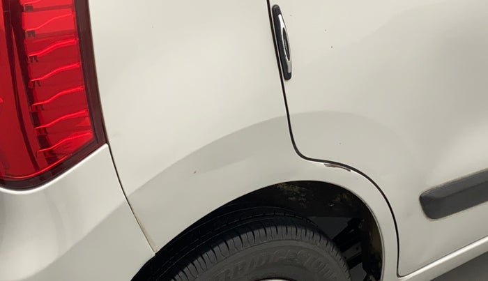 2011 Maruti Wagon R 1.0 LXI, Petrol, Manual, 52,694 km, Right quarter panel - Slightly dented