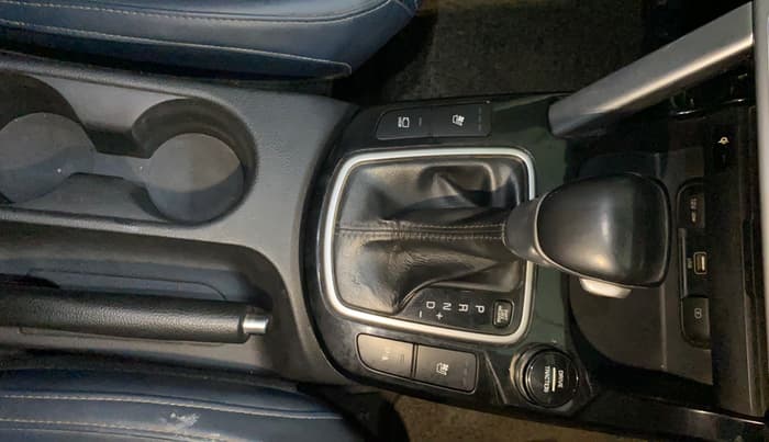 2021 KIA SELTOS X LINE 1.4 PETROL DCT, Petrol, Automatic, 71,878 km, Gear Lever