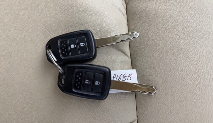 2015 Honda City 1.5L I-VTEC SV, Petrol, Manual, 82,614 km, Key Close Up