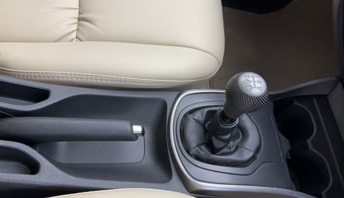 2015 Honda City 1.5L I-VTEC SV, Petrol, Manual, 82,614 km, Gear Lever