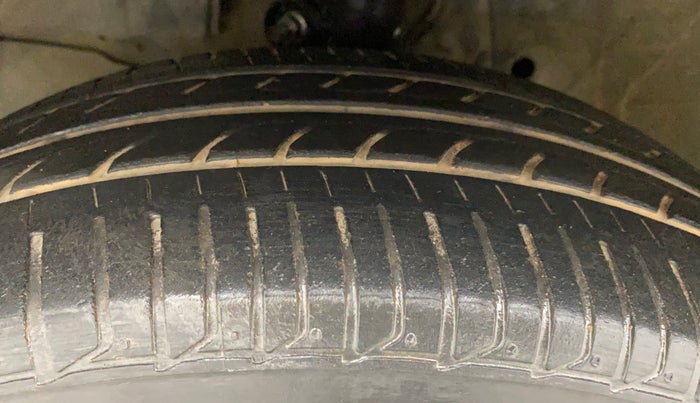 2017 Honda City 1.5L I-VTE V CVT, Petrol, Automatic, 33,410 km, Left Front Tyre Tread