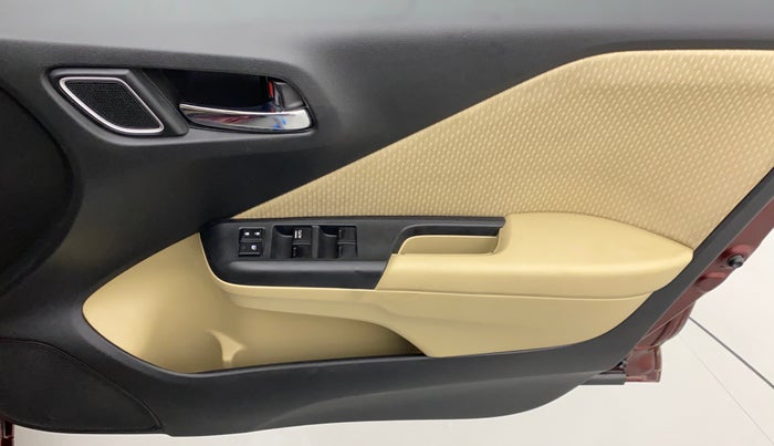 2017 Honda City 1.5L I-VTE V CVT, Petrol, Automatic, 33,410 km, Driver Side Door Panels Control
