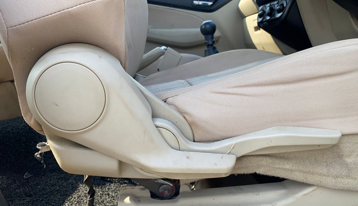 2019 Maruti Dzire VXI, Petrol, Manual, 30,100 km, Driver Side Adjustment Panel