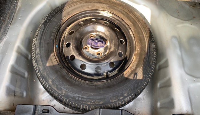 2019 Maruti Dzire VXI, Petrol, Manual, 30,100 km, Spare Tyre