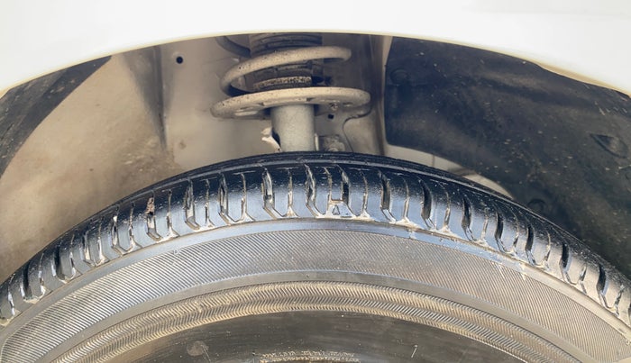 2019 Maruti Dzire VXI, Petrol, Manual, 30,100 km, Right Front Tyre Tread