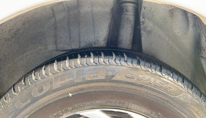 2019 Maruti Dzire VXI, Petrol, Manual, 30,100 km, Left Rear Tyre Tread