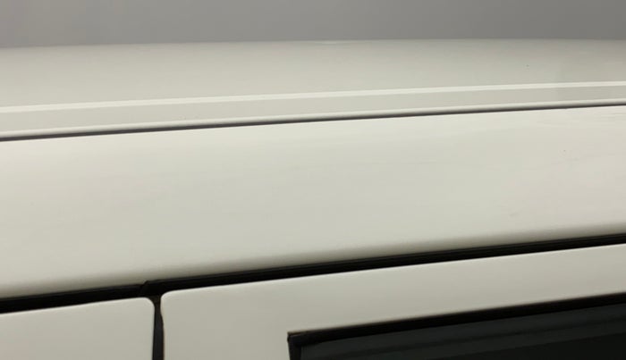 2021 Mahindra XUV300 W4 1.5 DIESEL, Diesel, Manual, 41,391 km, Left B pillar - Slightly dented