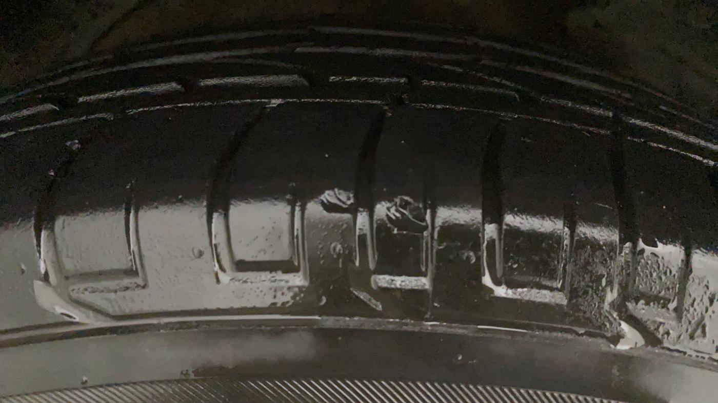 2021 Mahindra XUV300 W4 1.5 DIESEL, Diesel, Manual, 41,391 km, Right Rear Tyre Tread