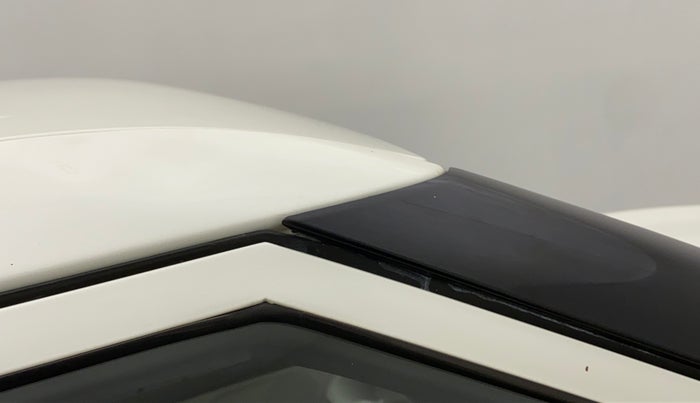 2021 Mahindra XUV300 W4 1.5 DIESEL, Diesel, Manual, 41,391 km, Right A pillar - Slightly dented