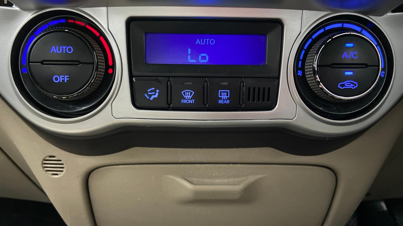 2013 Hyundai i20 ASTA 1.2, Petrol, Manual, 70,890 km, Automatic Climate Control
