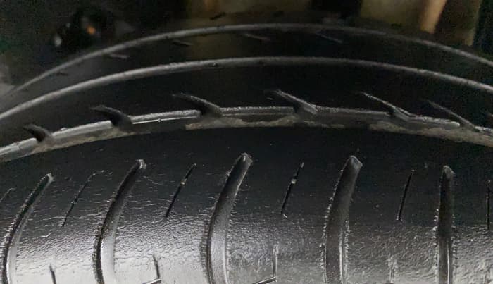 2016 Tata Tiago XZ 1.2 REVOTRON, Petrol, Manual, 44,229 km, Left Rear Tyre Tread