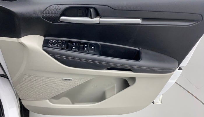 2021 KIA SONET HTX PLUS 1.0 IMT, Petrol, Manual, 19,937 km, Driver Side Door Panels Control