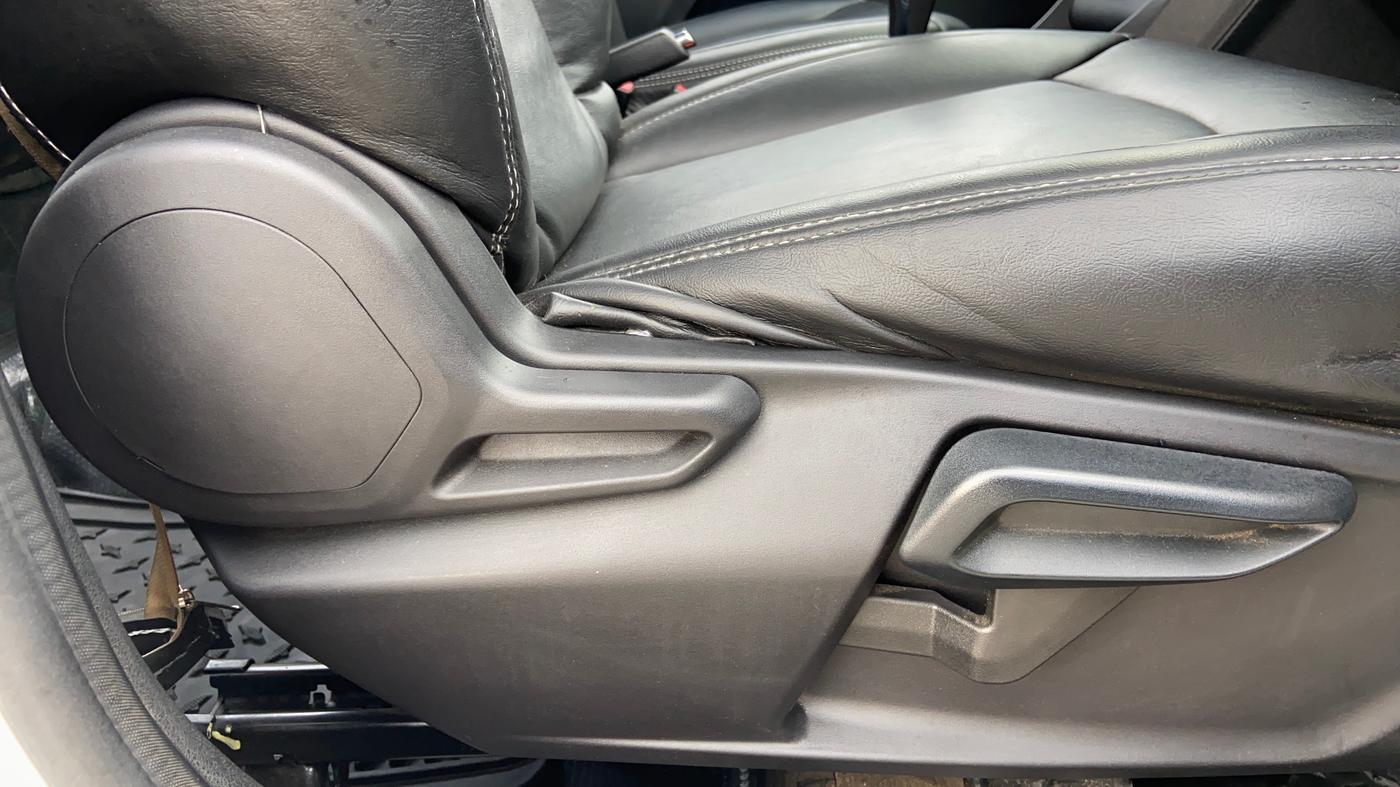 2022 Tata TIAGO NRG XZ AMT, Petrol, Automatic, 41,915 km, Driver Side Adjustment Panel