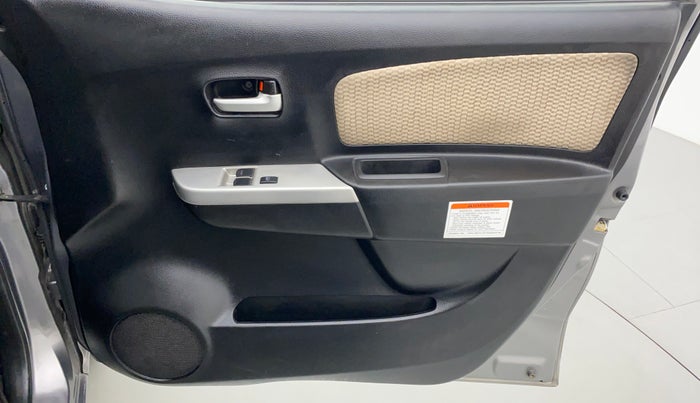 2018 Maruti Wagon R 1.0 LXI CNG, CNG, Manual, 45,450 km, Driver Side Door Panels Control