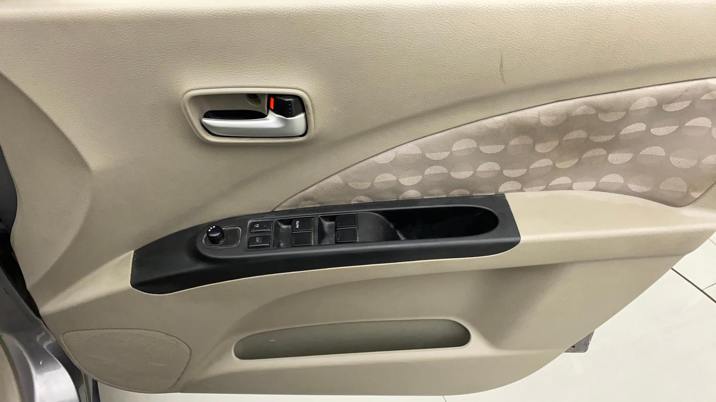 2017 Maruti Celerio ZXI AMT, Petrol, Automatic, 35,381 km, Driver Side Door Panels Control