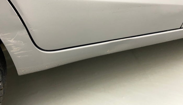2017 Maruti Celerio ZXI AMT, Petrol, Automatic, 35,381 km, Right running board - Slightly dented