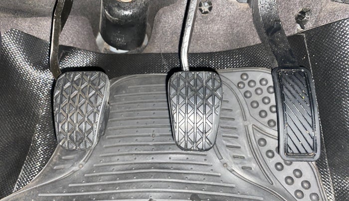 2018 Ford FREESTYLE TREND 1.2 PETROL, Petrol, Manual, 32,852 km, Pedals