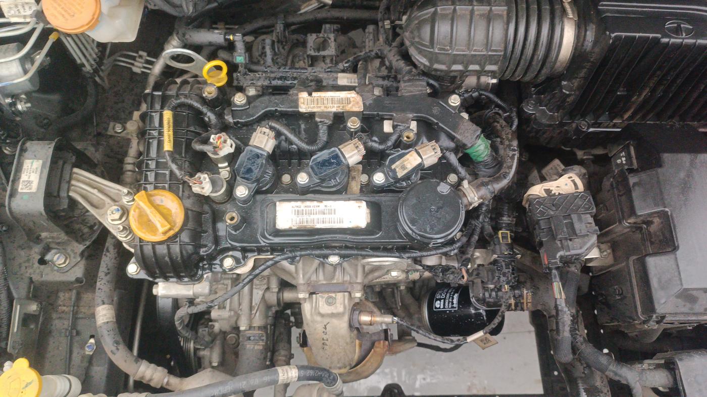 2021 Tata ALTROZ XM PLUS PETROL, Petrol, Manual, 22,278 km, Engine View