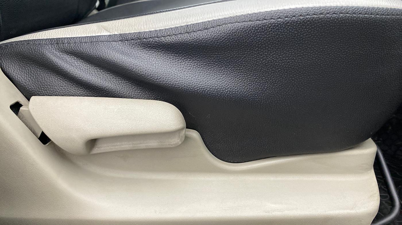 2014 Maruti Celerio VXI AGS, Petrol, Automatic, 44,480 km, Driver Side Adjustment Panel