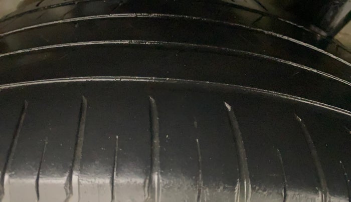 2019 Hyundai VENUE SX PLUS 1.0 TURBO DCT, Petrol, Automatic, 54,331 km, Left Rear Tyre Tread