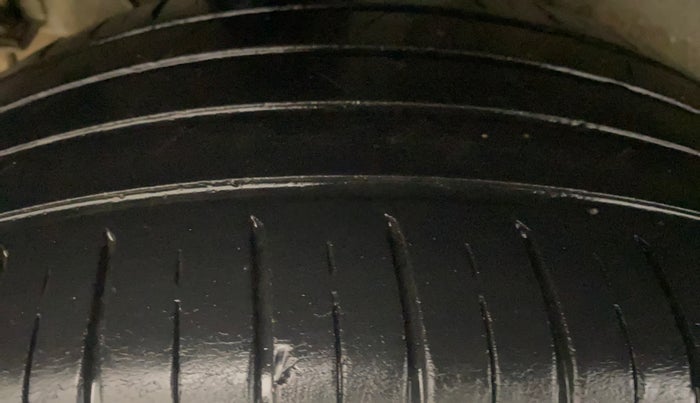 2019 Hyundai VENUE SX PLUS 1.0 TURBO DCT, Petrol, Automatic, 54,331 km, Right Rear Tyre Tread