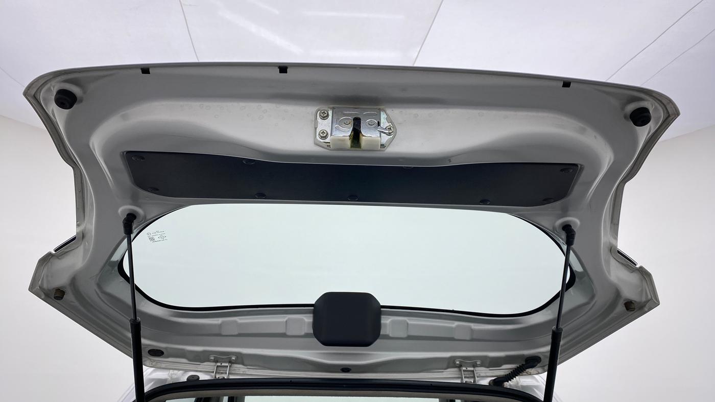 2016 Maruti Alto K10 VXI AMT P, Petrol, Automatic, 8,253 km, Boot Door Open