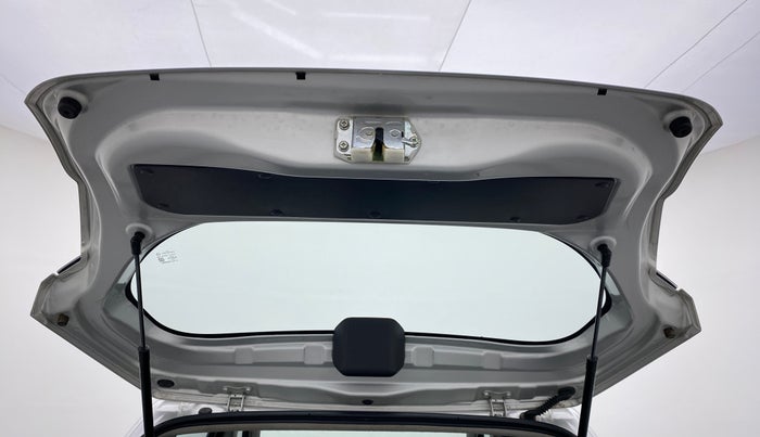 2016 Maruti Alto K10 VXI AMT P, Petrol, Automatic, 8,253 km, Boot Door Open