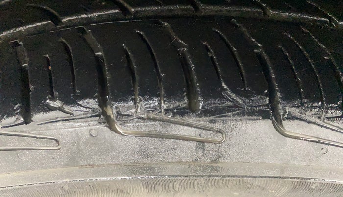 2016 Hyundai Grand i10 SPORTZ 1.2 KAPPA VTVT, Petrol, Manual, 79,534 km, Left Front Tyre Tread