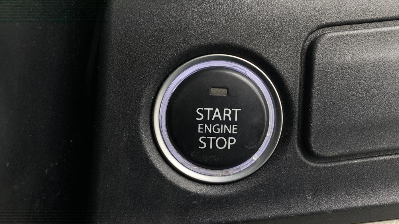 2023 Tata ALTROZ XZA PLUS (O) SUNROOF P , Petrol, Automatic, 26,917 km, Keyless Start/ Stop Button