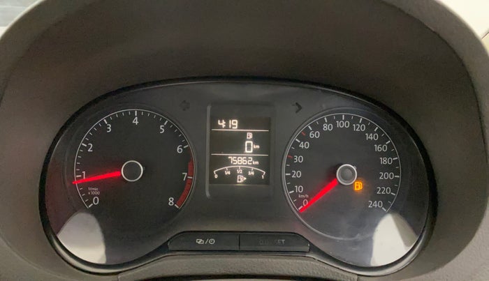 2015 Volkswagen Vento HIGHLINE 1.6 MPI, Petrol, Manual, 75,856 km, Odometer Image