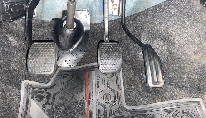 2013 Maruti Alto 800 LXI, Petrol, Manual, 34,369 km, Pedals