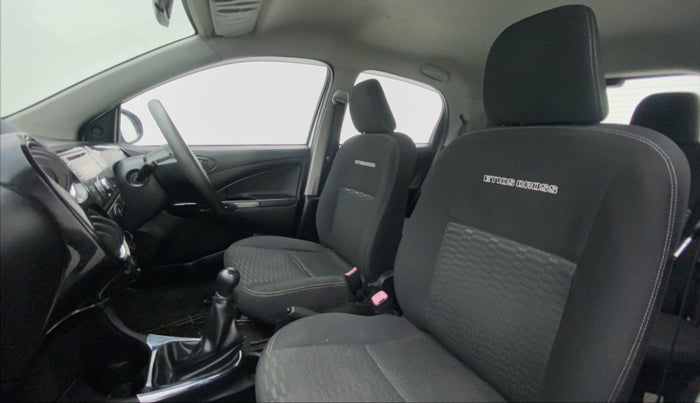 2015 Toyota Etios CROSS 1.2 G, Petrol, Manual, 31,089 km, Right Side Front Door Cabin