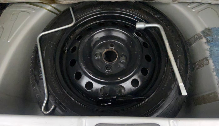 2015 Toyota Etios CROSS 1.2 G, Petrol, Manual, 31,089 km, Spare Tyre