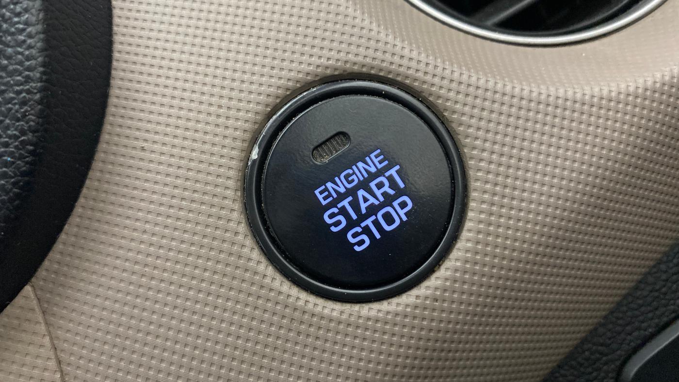2015 Hyundai Grand i10 ASTA 1.2 KAPPA VTVT, Petrol, Manual, 99,213 km, Keyless Start/ Stop Button