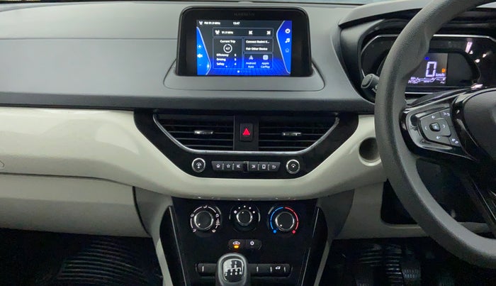 2021 Tata NEXON XZ 1.2, Petrol, Manual, 17,852 km, Air Conditioner
