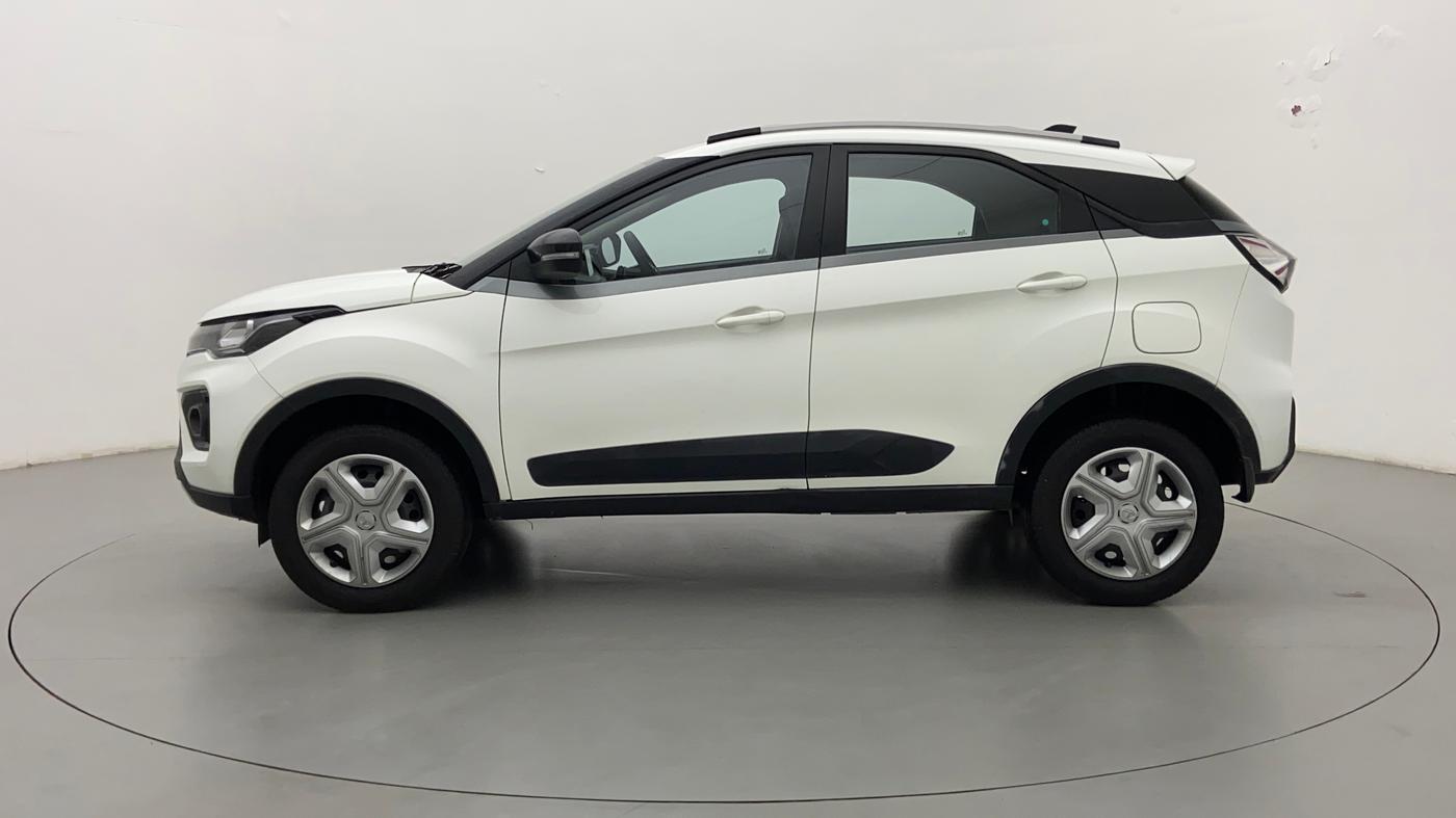 2021 Tata NEXON XZ 1.2, Petrol, Manual, 17,852 km, Left Side