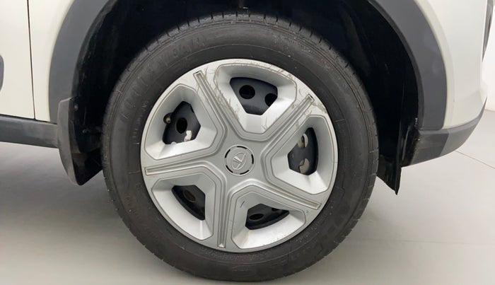 2021 Tata NEXON XZ 1.2, Petrol, Manual, 17,852 km, Right Front Wheel