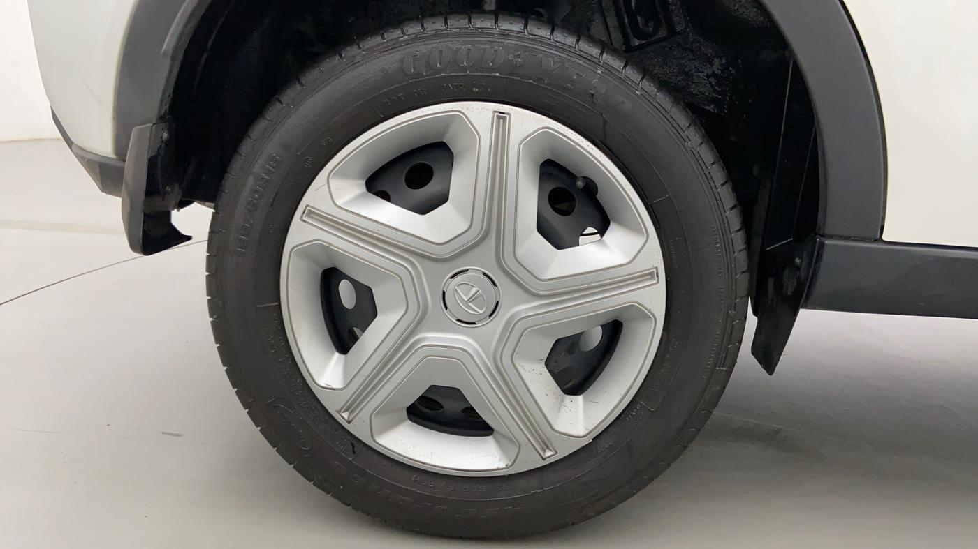 2021 Tata NEXON XZ 1.2, Petrol, Manual, 17,852 km, Right Rear Wheel