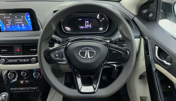 2021 Tata NEXON XZ 1.2, Petrol, Manual, 17,852 km, Steering Wheel Close Up
