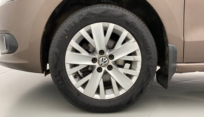 2015 Volkswagen Vento HIGHLINE DIESEL, Diesel, Manual, 85,009 km, Left Front Wheel