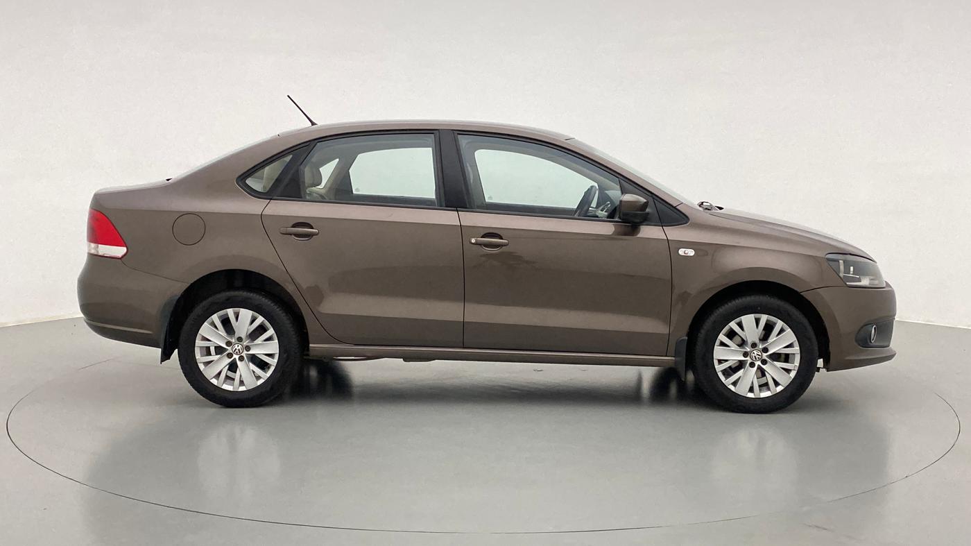 2015 Volkswagen Vento HIGHLINE DIESEL, Diesel, Manual, 85,009 km, Right Side View