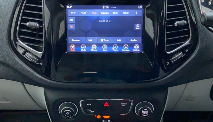 2017 Jeep Compass LIMITED (O) 1.4 PETROL AT, Petrol, Automatic, 65,277 km, Infotainment System