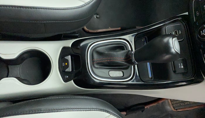 2017 Jeep Compass LIMITED (O) 1.4 PETROL AT, Petrol, Automatic, 65,277 km, Gear Lever